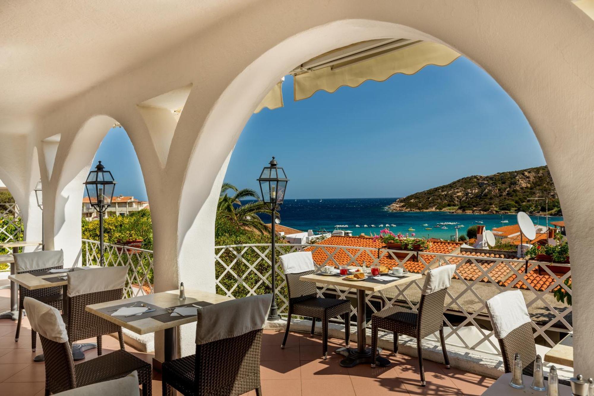 Hotel Mon Repos Baja Sardinia Eksteriør bilde
