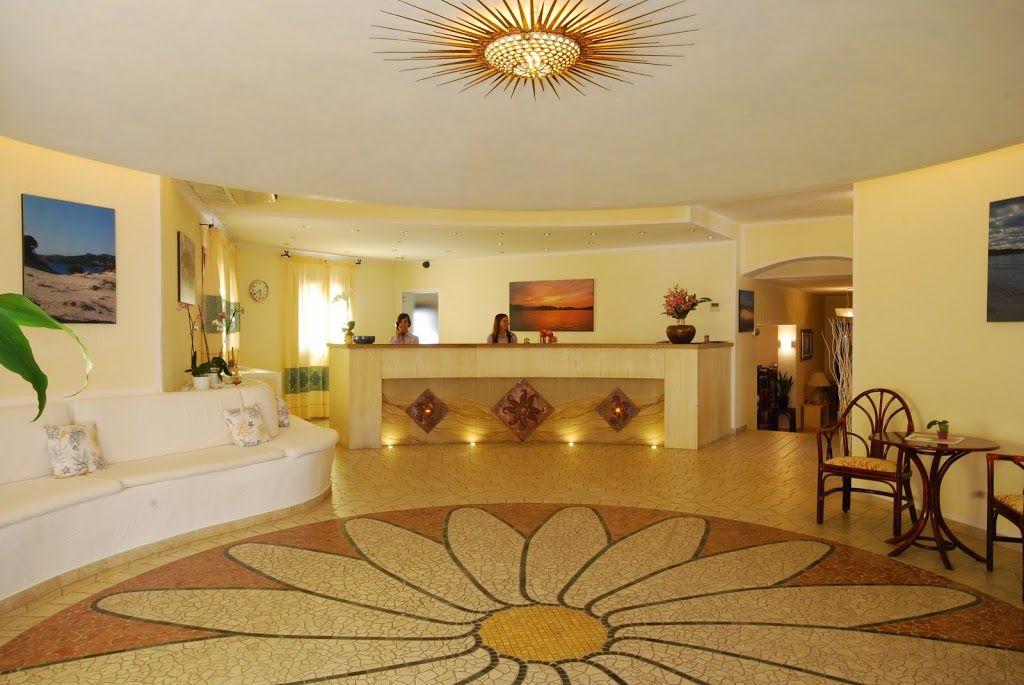 Hotel Mon Repos Baja Sardinia Eksteriør bilde