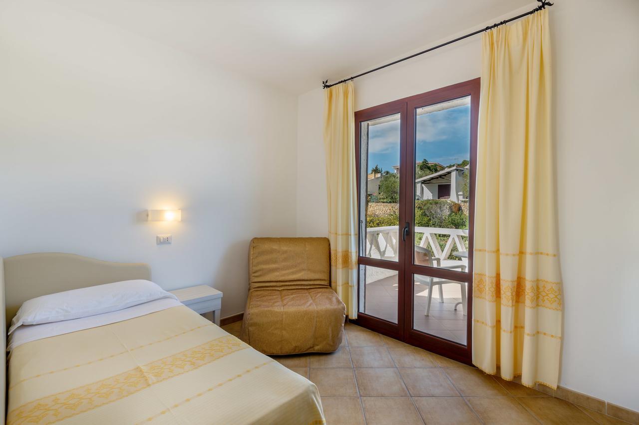Hotel Mon Repos Baja Sardinia Eksteriør bilde