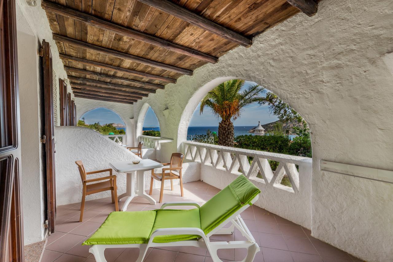 Hotel Mon Repos Baja Sardinia Eksteriør bilde