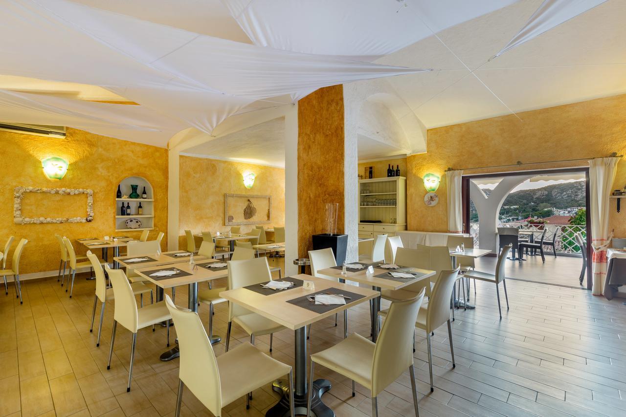 Hotel Mon Repos Baja Sardinia Eksteriør bilde